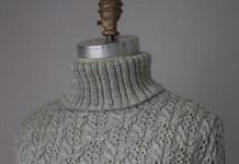 Вязаный ажурный пуловер спицами схемы и описание Бежевый пуловер спицами женский